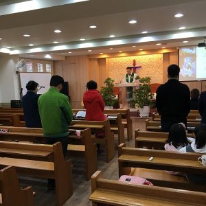 빛, 어둠을 밝히다(요한복음1:1-12)